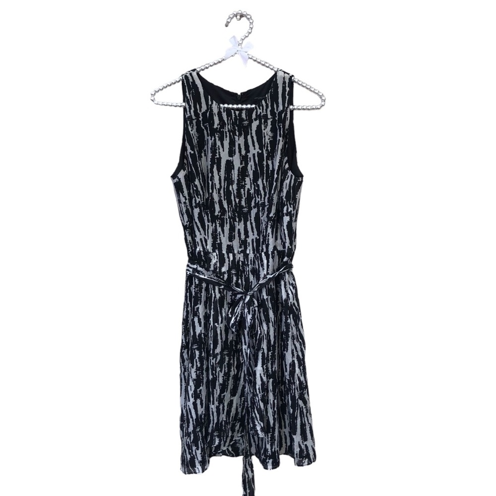 Ann Taylor Animal Print Sheath Dress size 2 - Picture 2 of 6